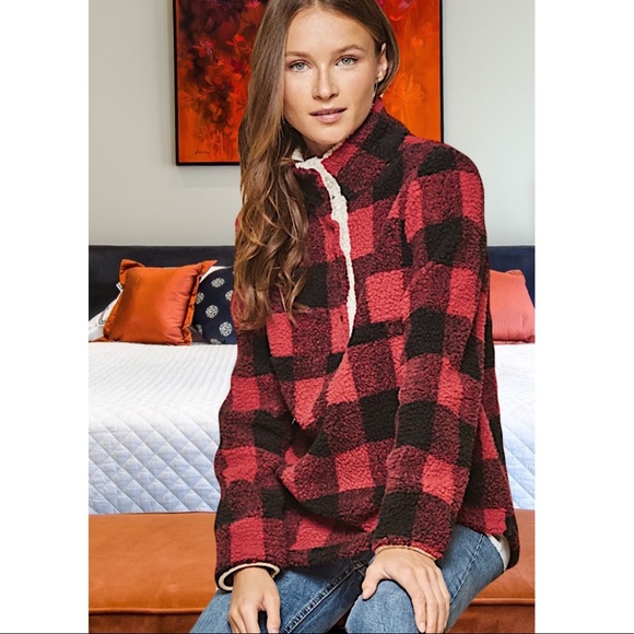✨LAST ONE✨Buffalo check flannel pullover - Picture 3 of 3